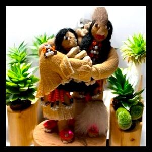 Cecelia & Dianne Ottogary Shoshone Handmade Native American , Rare Set 2 Dolls